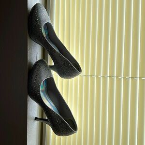 Silver Slipper heels size 11W